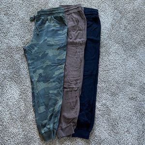 Set of Splendid Joggers